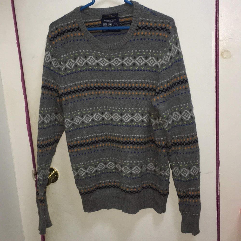 American Eagle Sweater